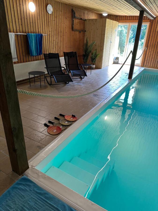 Home Of Oasis - Indoorpool, Sauna, Naturteich Surwold Exterior foto